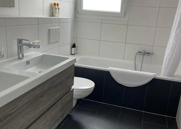 Geneva * Port-Valais